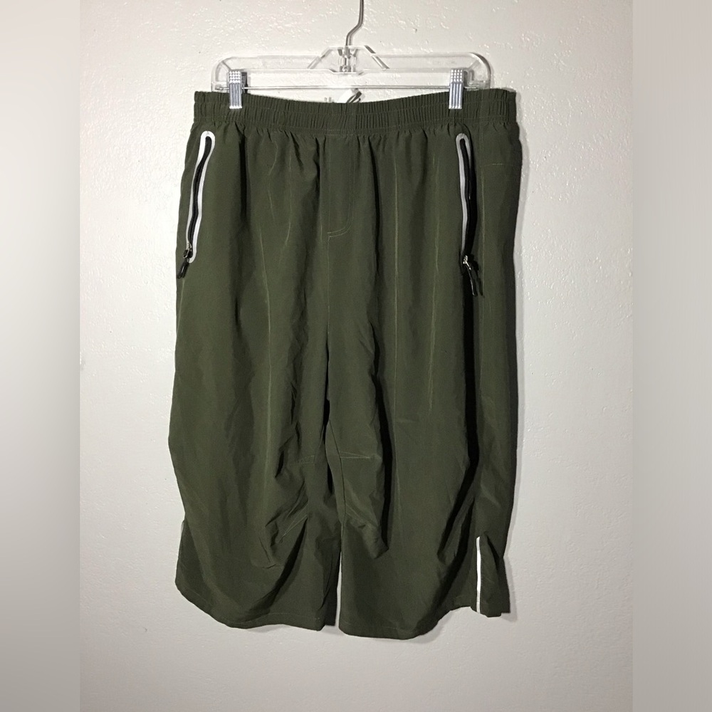 MAGCOMSEN Men’s Capri Moisture-Wicking And Athletic Running Size 40 Green